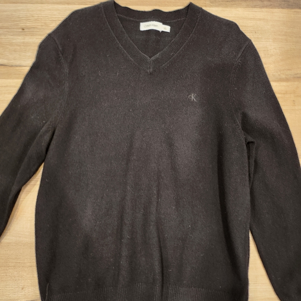 Calvin Klein Men's Charcoal V-Neck Sweater